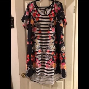 City Chic dress! Casual and fun!